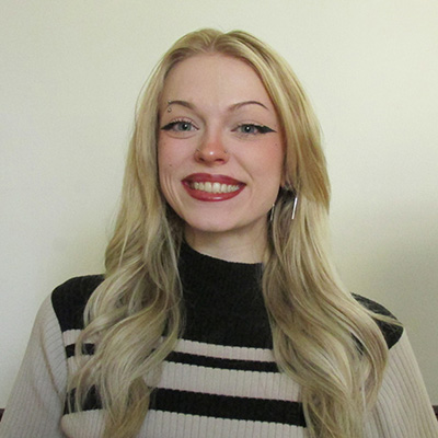 Molly Larson-Robideau